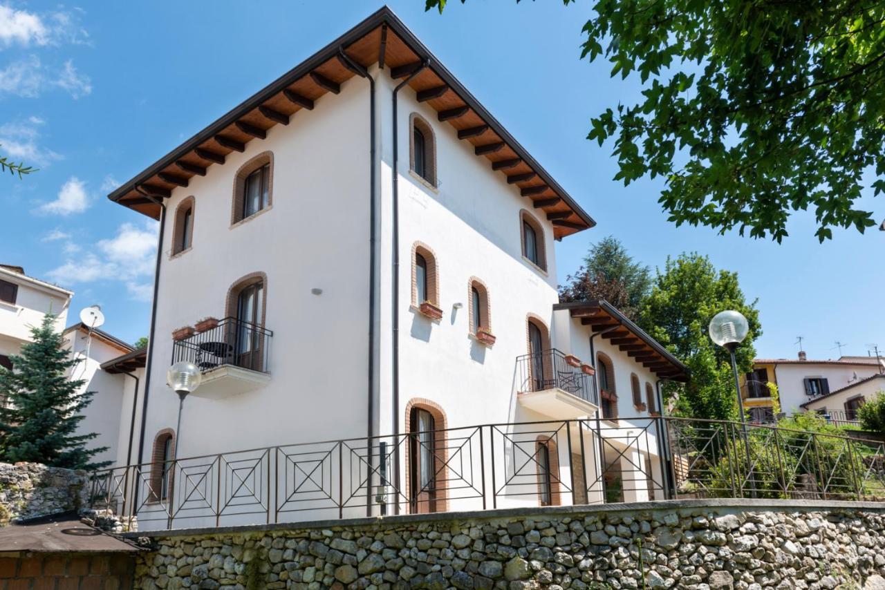 Hotel Il Lavatoio Dimora Storica Castel Di Sangro Esterno foto