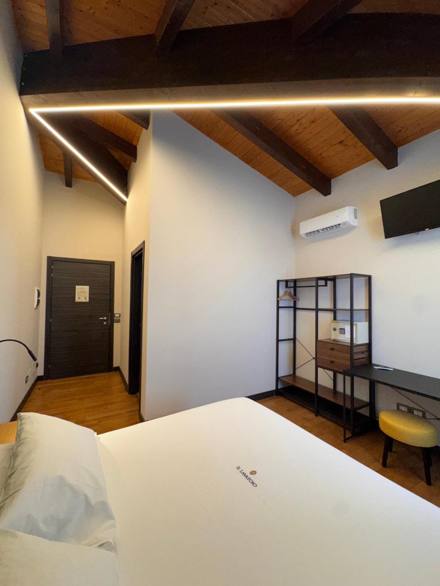 Hotel Il Lavatoio Dimora Storica Castel Di Sangro Esterno foto
