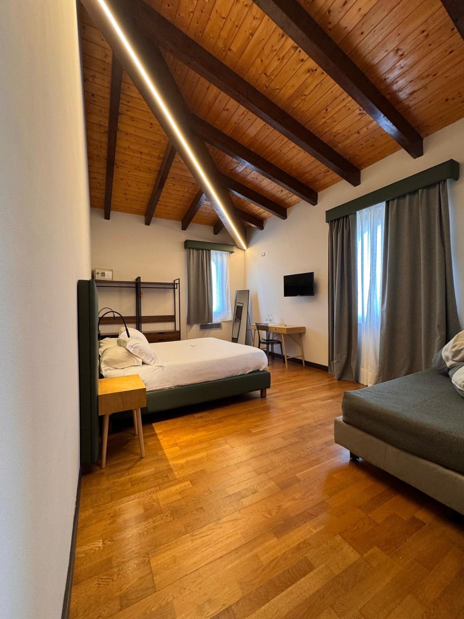 Hotel Il Lavatoio Dimora Storica Castel Di Sangro Esterno foto