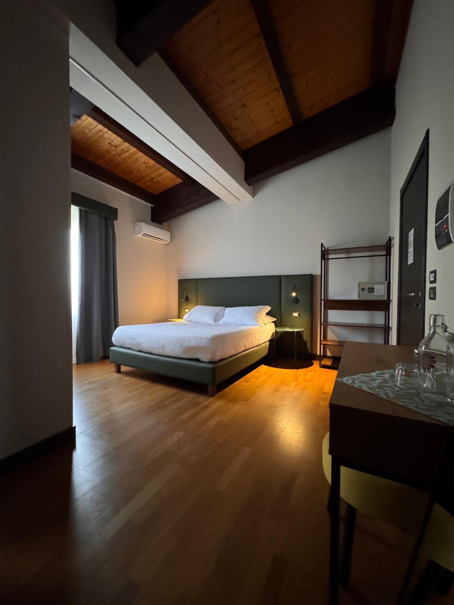 Hotel Il Lavatoio Dimora Storica Castel Di Sangro Esterno foto