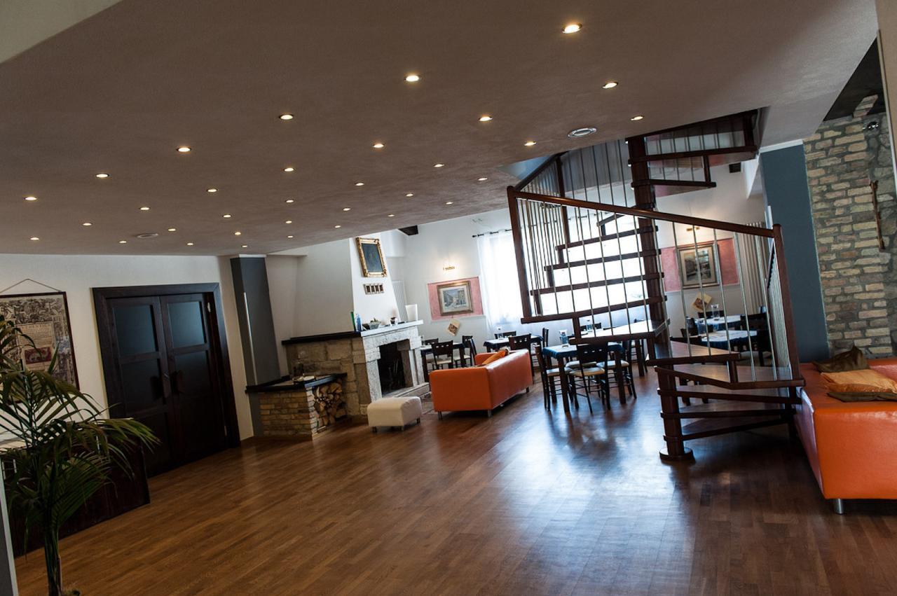 Hotel Il Lavatoio Dimora Storica Castel Di Sangro Esterno foto